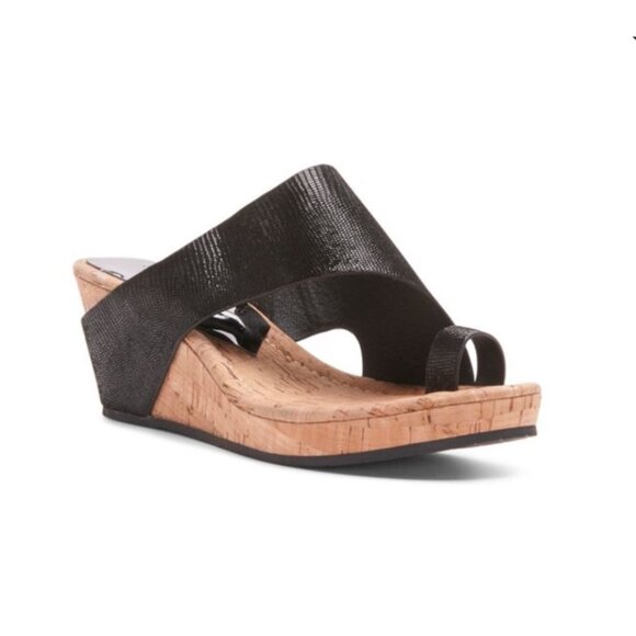 Donald Pliner Black Gyer Leather Wedge Toe-Ring Sandals 7 - Picture 1 of 10